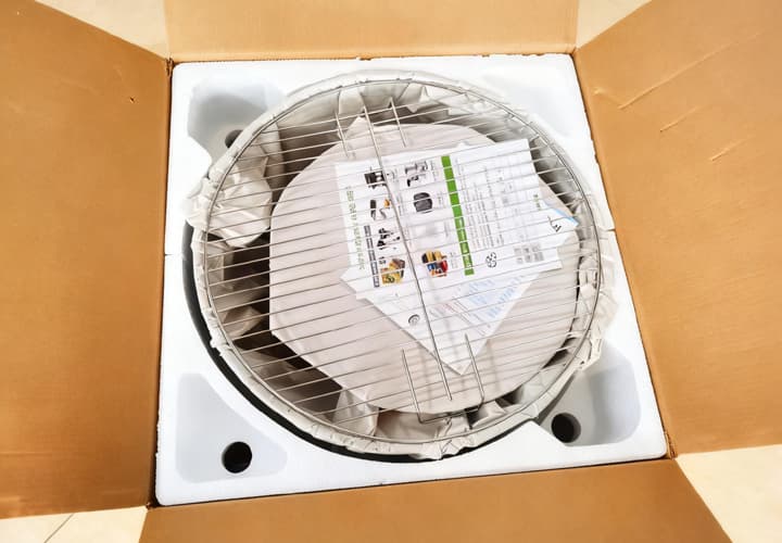 Anti-drop protective packaging for BBQ grills - foam cushioning and corner protectors