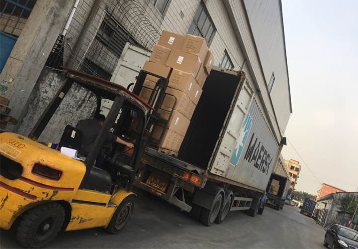 Professional BBQ grill container loading - optimized stacking and moisture protection for international shipping